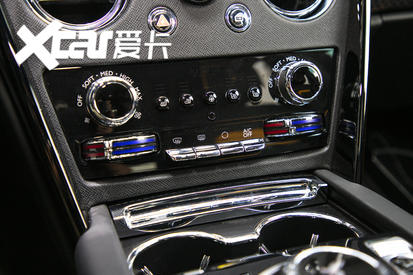 勞斯萊斯Black Badge庫(kù)里南