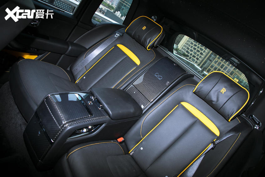 勞斯萊斯Black Badge庫(kù)里南