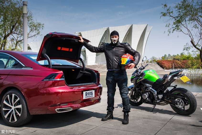 標(biāo)致508L 愛卡汽車