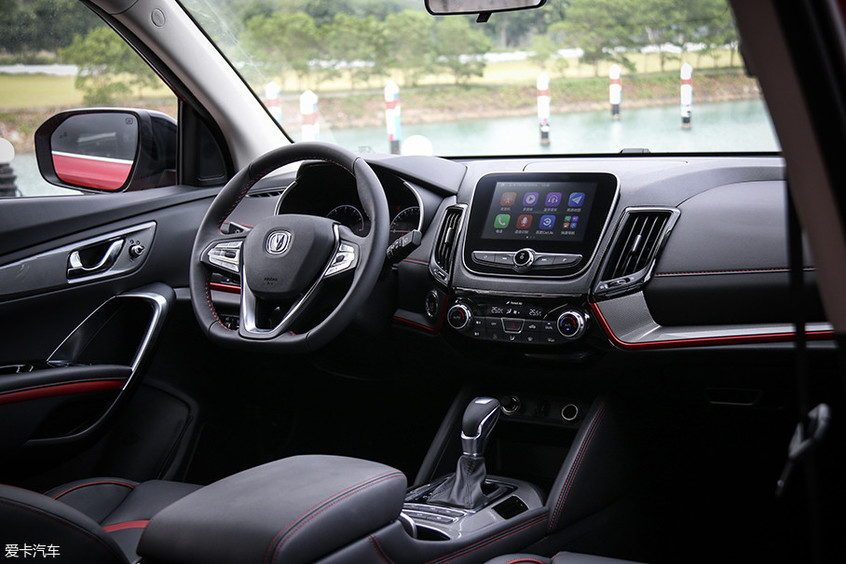 春節(jié)時出現(xiàn)在屏幕中的車