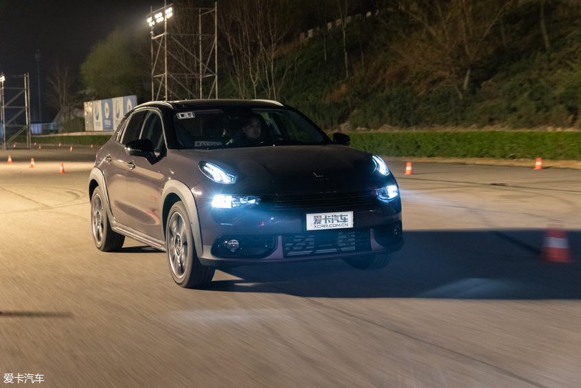 感受年輕的躁動 愛卡試駕領克02高能版