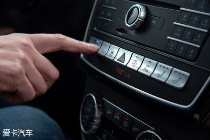 幫TA選：品質男人與奔馳GLS的沉穩之約