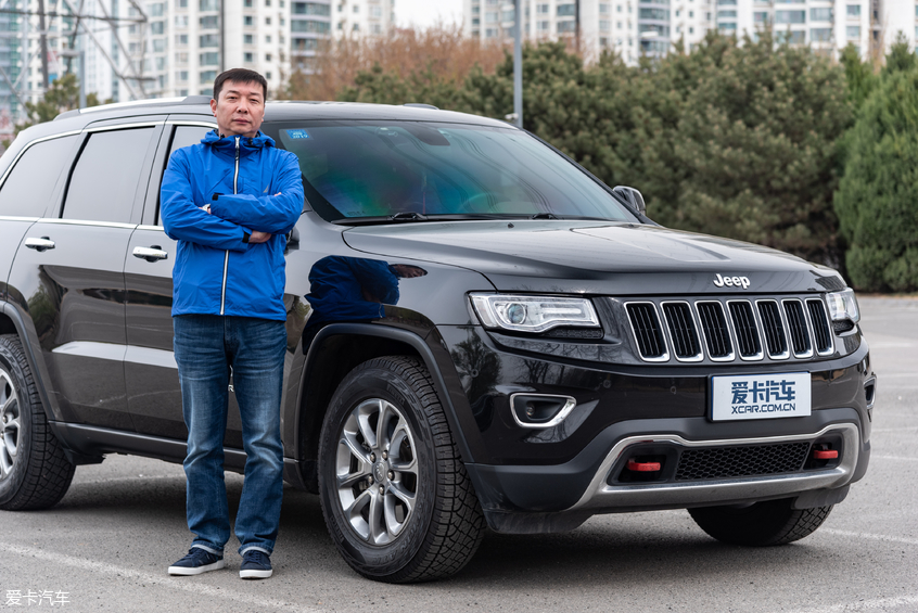 幫TA選：品質(zhì)男人與奔馳GLS的沉穩(wěn)之約