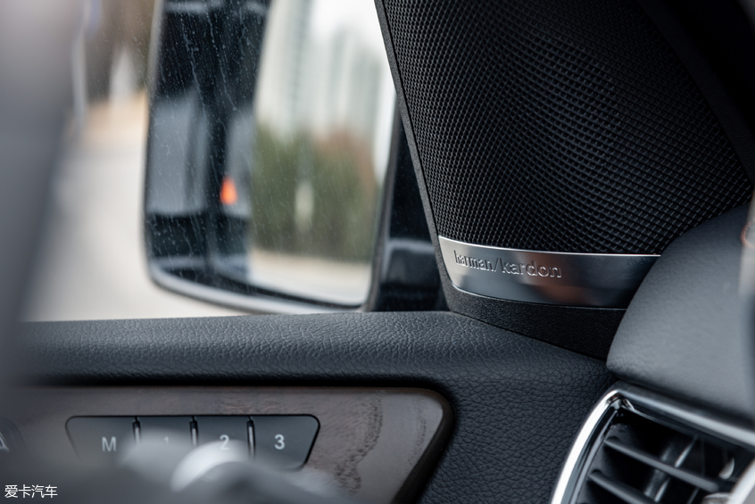 幫TA選：品質男人與奔馳GLS的沉穩之約