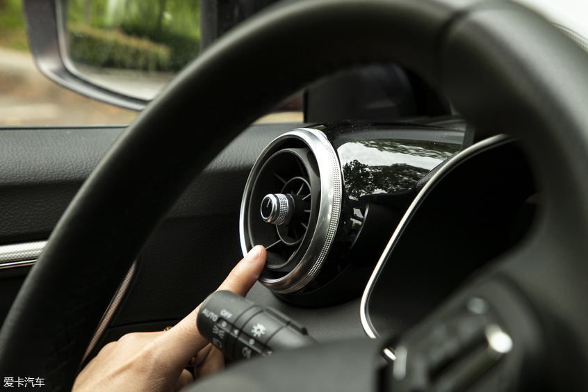 名爵2019款名爵6