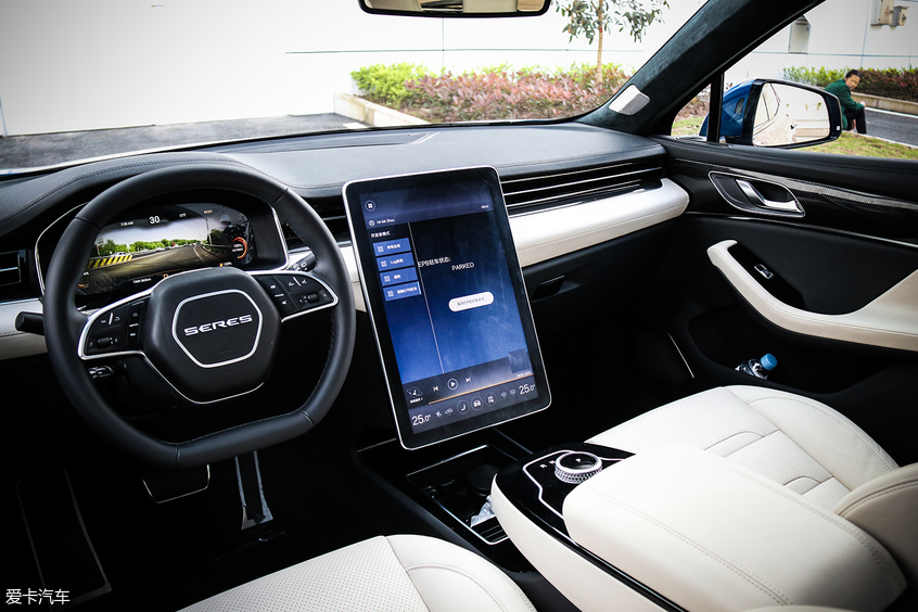 金康電動(dòng)車(chē)實(shí)拍