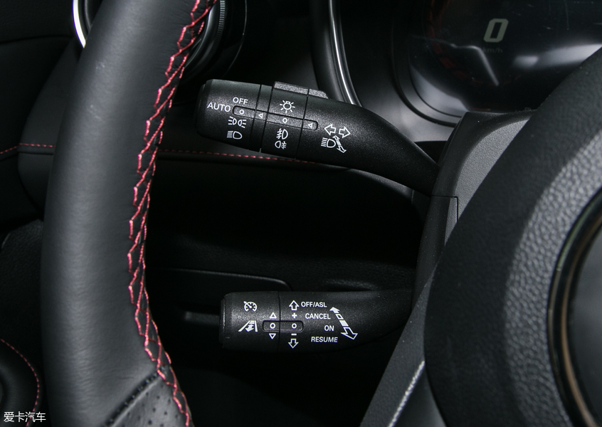 名爵2019款名爵HS