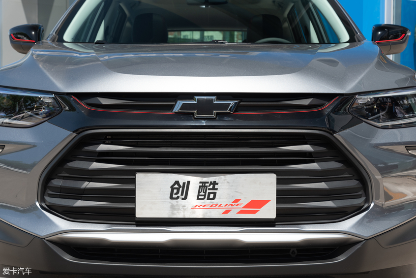 黑暗再來襲 愛卡實拍雪佛蘭創酷Redline