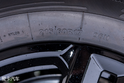 看我七十二變 愛卡實拍瑞虎5x HERO版