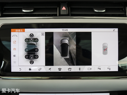 全新攬勝極光內(nèi)飾