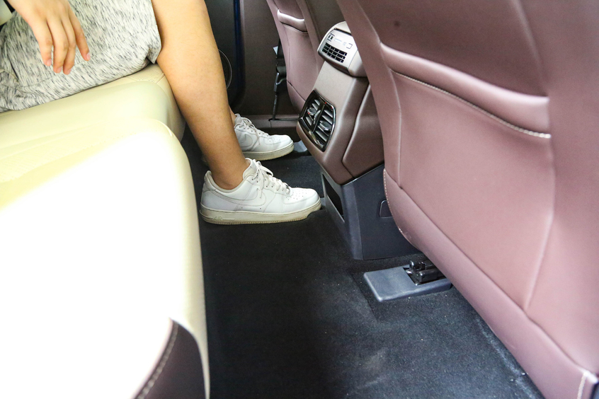 升級后配置再提升 實(shí)拍WEY 新VV6旗艦型