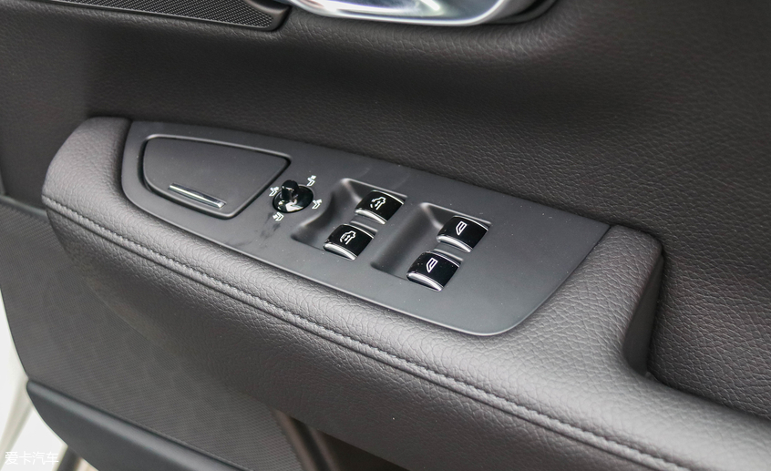 瑞典輕奢風 實拍沃爾沃S90智逸運動版