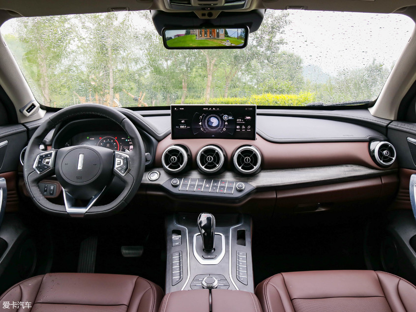 實拍WEY VV7 GT 專屬于溜背的翹臀誘惑