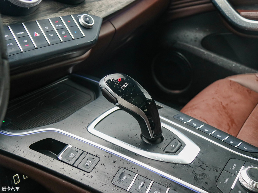 實拍WEY VV7 GT 專屬于溜背的翹臀誘惑