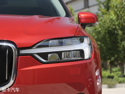 沃爾沃XC60對(duì)比奧迪Q5L 中型SUV誰(shuí)更強(qiáng)