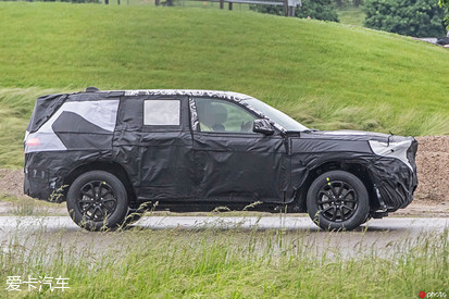 奔馳C級內飾變這樣？ 近期新車諜照匯總