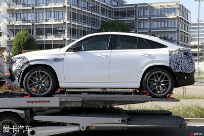 奔馳C級內飾變這樣？ 近期新車諜照匯總