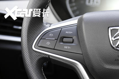 愛卡實(shí)拍寶駿360 CVT版 載人拉貨兩不誤