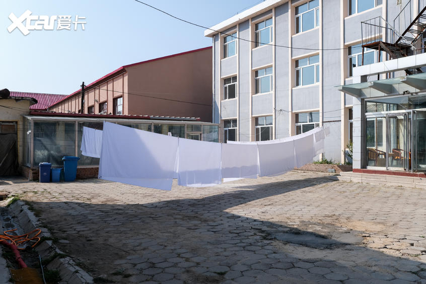 開阿特茲一路向北 拍照就得凹造型