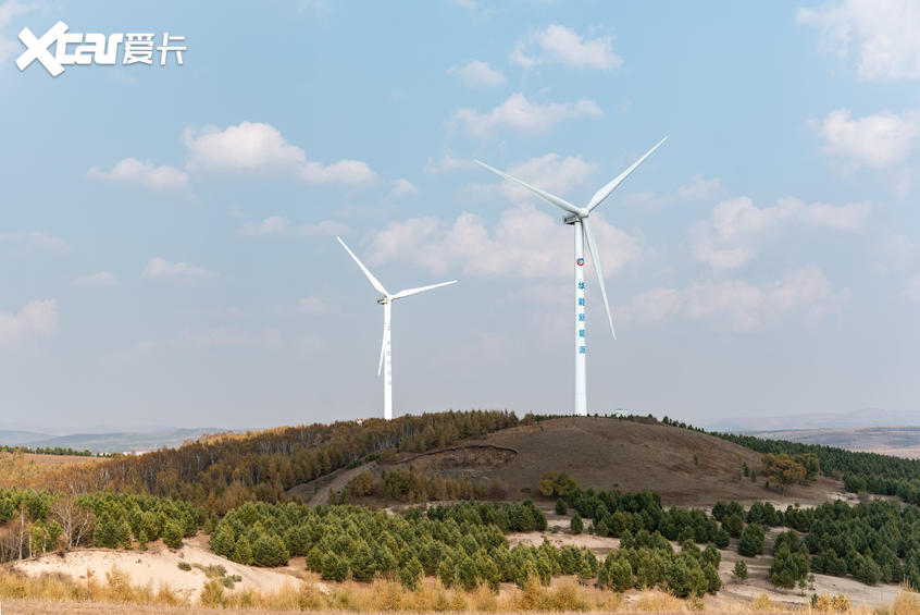 開阿特茲一路向北 拍照就得凹造型