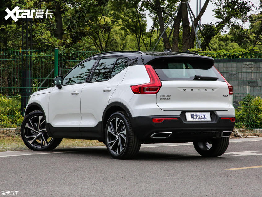 XC40