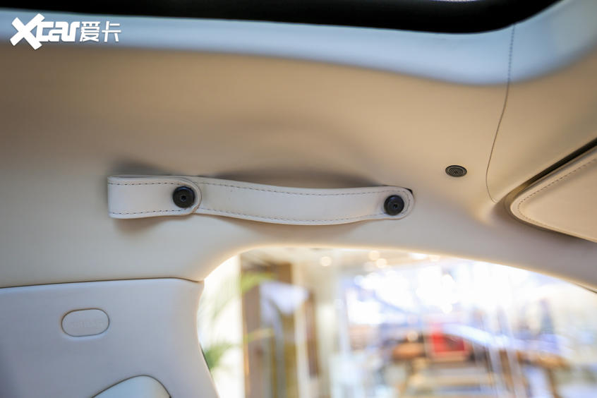 實拍阿斯頓·馬丁DBX：內(nèi)飾解析