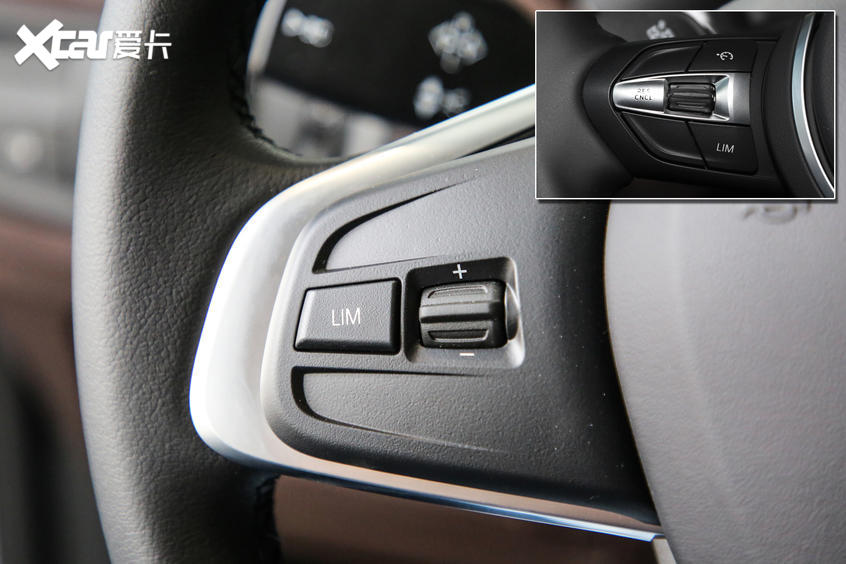 寶馬X2低配版：內(nèi)飾解析