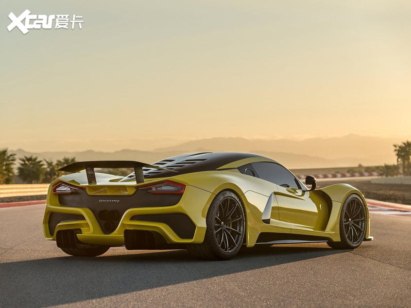 布加迪Chiron Sport/軒尼詩(shī)Venom F5