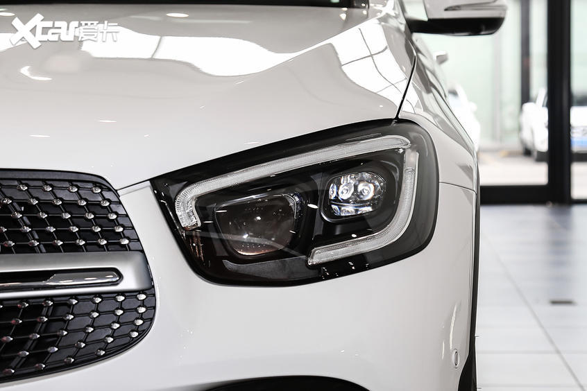 選轎車還是選SUV