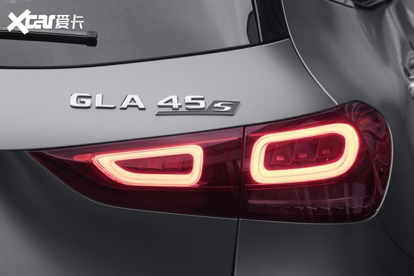 GLA45 S AMG官圖解析：外觀依舊炸裂