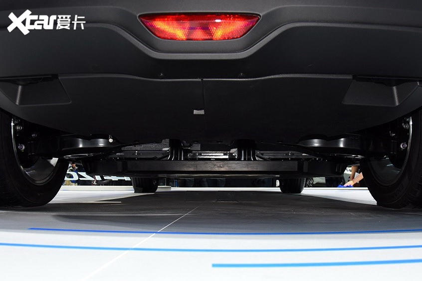 圖解豐田奕澤IZOA EV