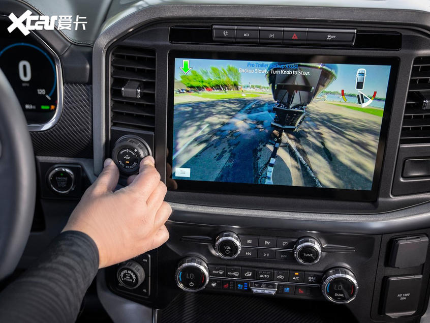 2021款福特F-150：内饰更加豪华