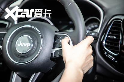 Jeep 指南者