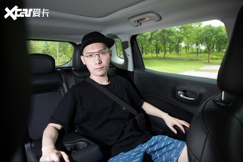 Jeep 指南者