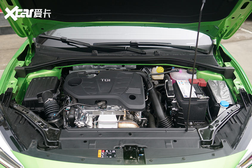 名爵2020款名爵6