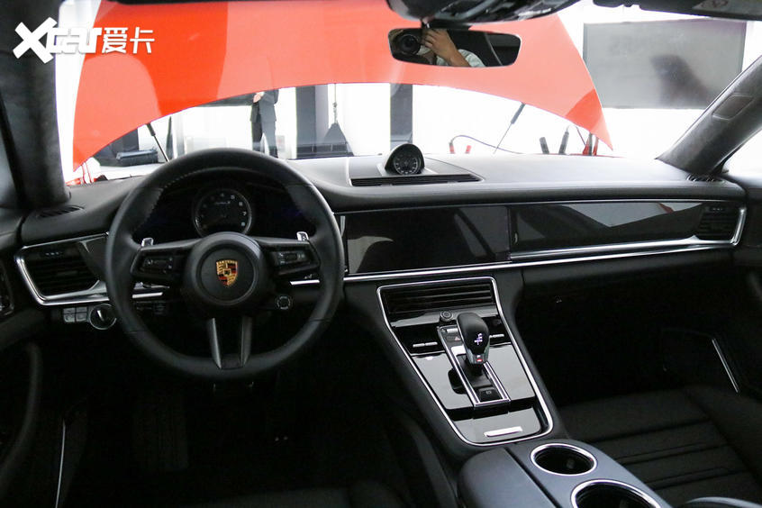 新款保時(shí)捷Panamera靜態(tài)解析
