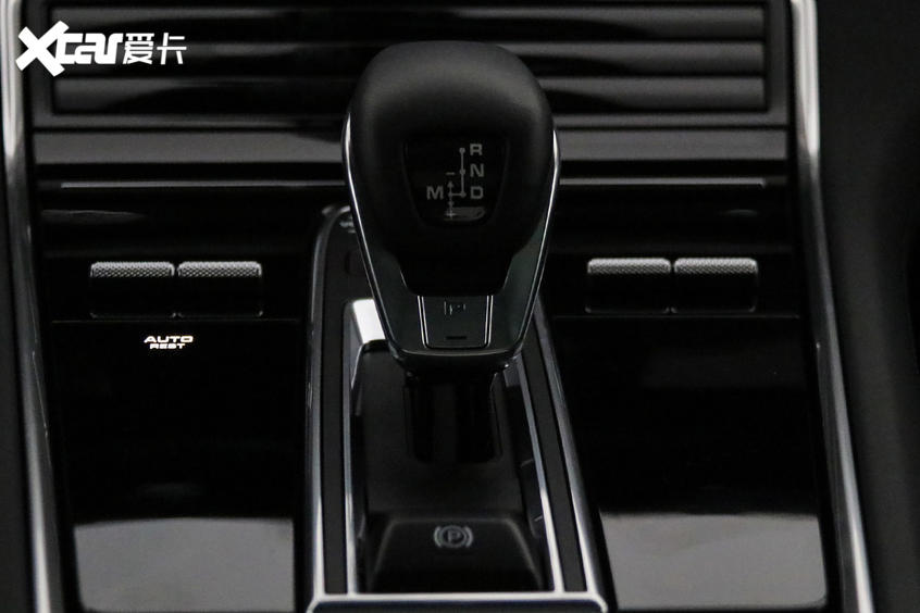 新款保時(shí)捷Panamera靜態(tài)解析