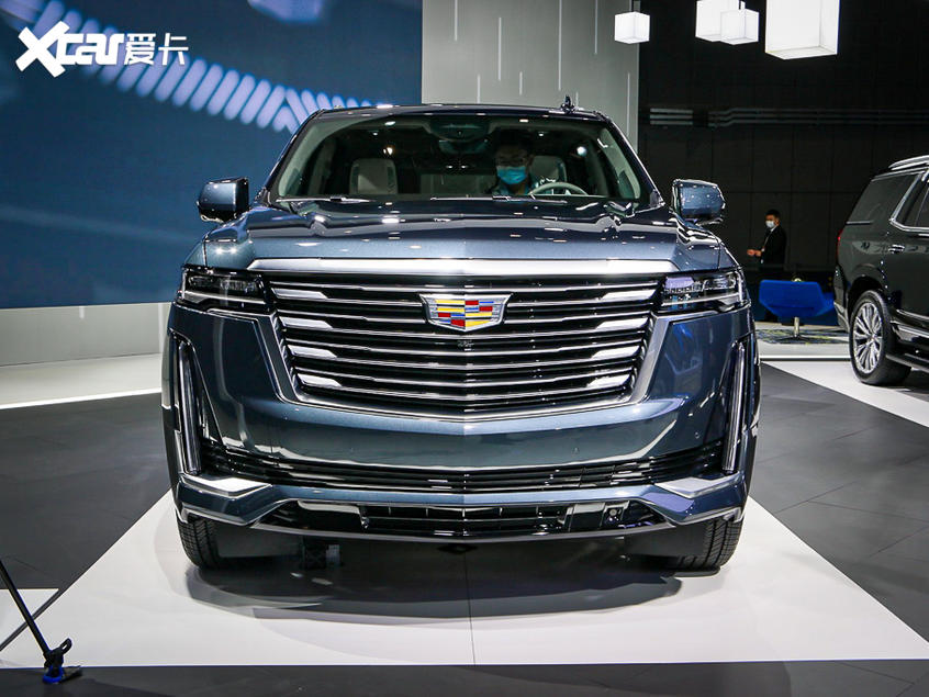 實拍凱迪拉克凱雷德長軸版 大佬新標配