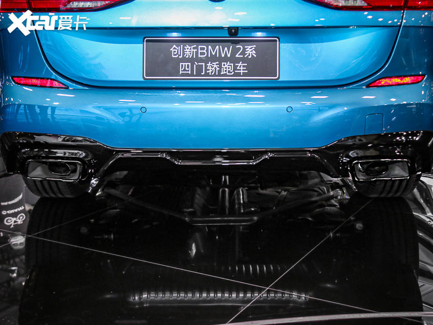 實拍BMW 2系四門轎跑車