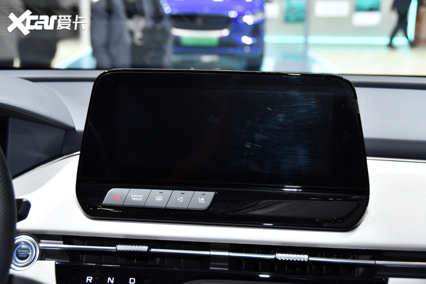 一汽奔騰2021款奔騰E05