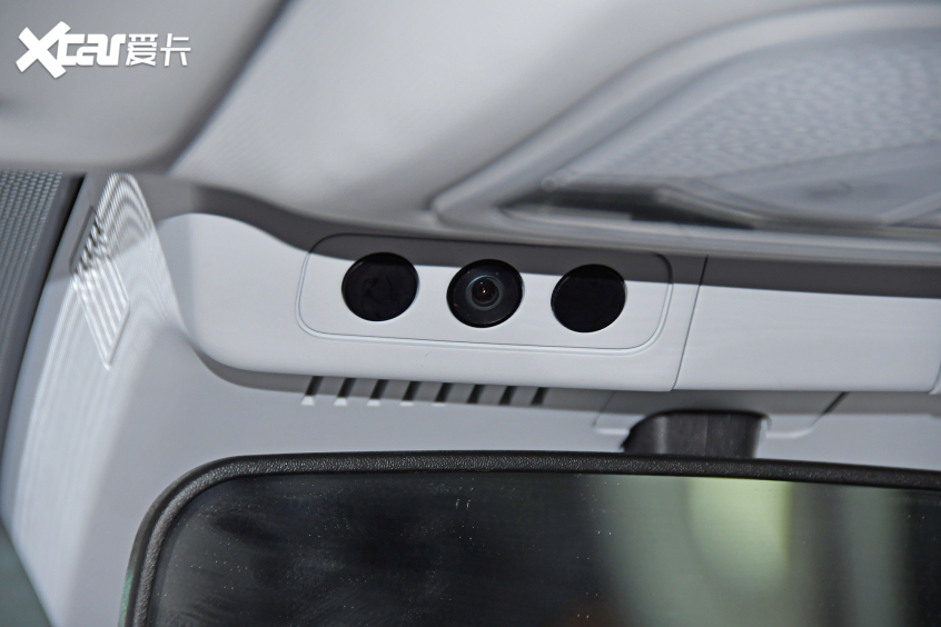 一汽奔騰2021款奔騰E05