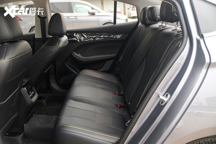 新款榮威i5 1.5L CVT 星耀版