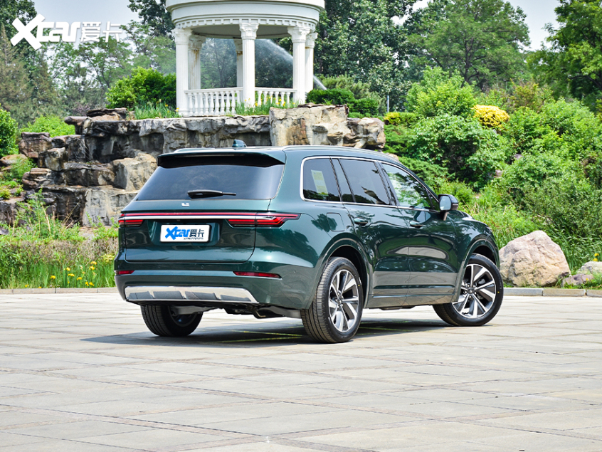 實拍體驗新款理想ONE