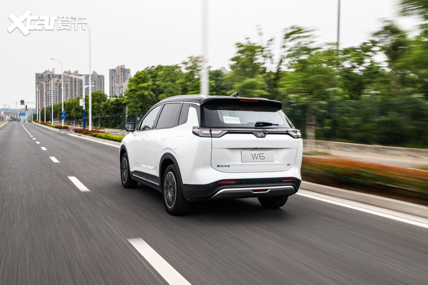 威馬W6