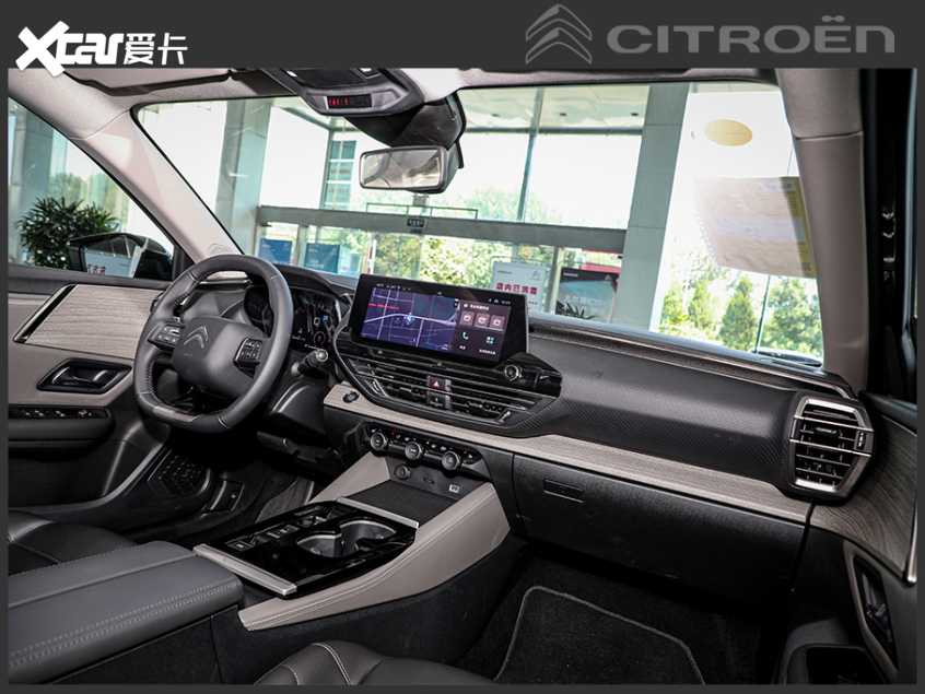 東風雪鐵龍2021款凡爾賽C5X