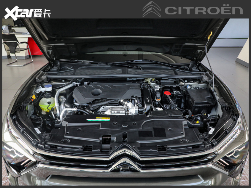 東風(fēng)雪鐵龍2021款凡爾賽C5X