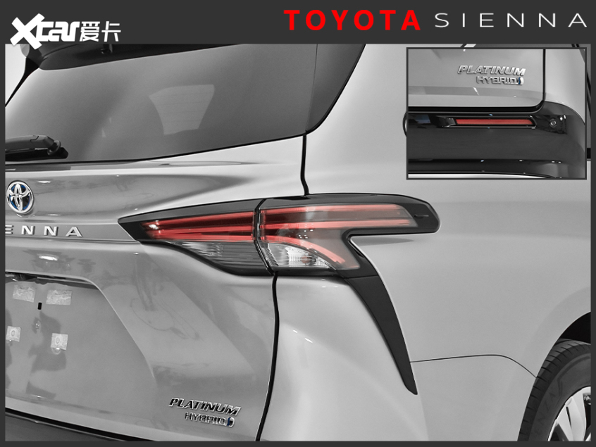 身穿運動服的動感“奶爸”