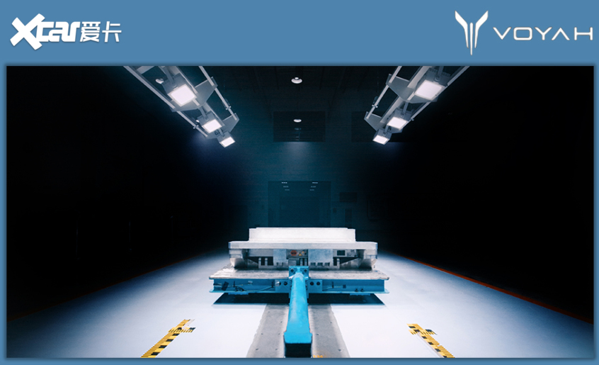 嵐圖FREE涉水碰撞