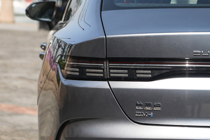 比亞迪汽車2021款驅逐艦05