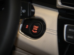 實拍寶馬2系運動旅行車